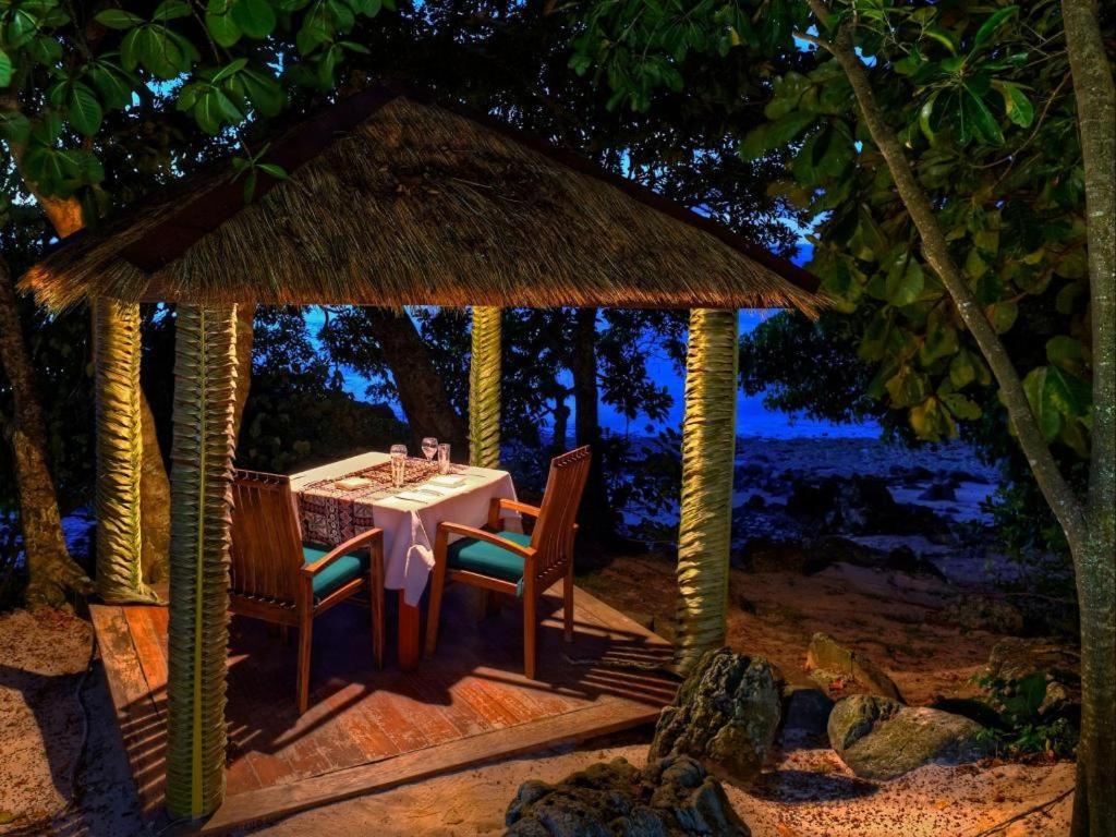 รอยัลดาวุอิไอส์แลนด์รีสอร์ท Royal Davui Island ภายนอก รูปภาพ